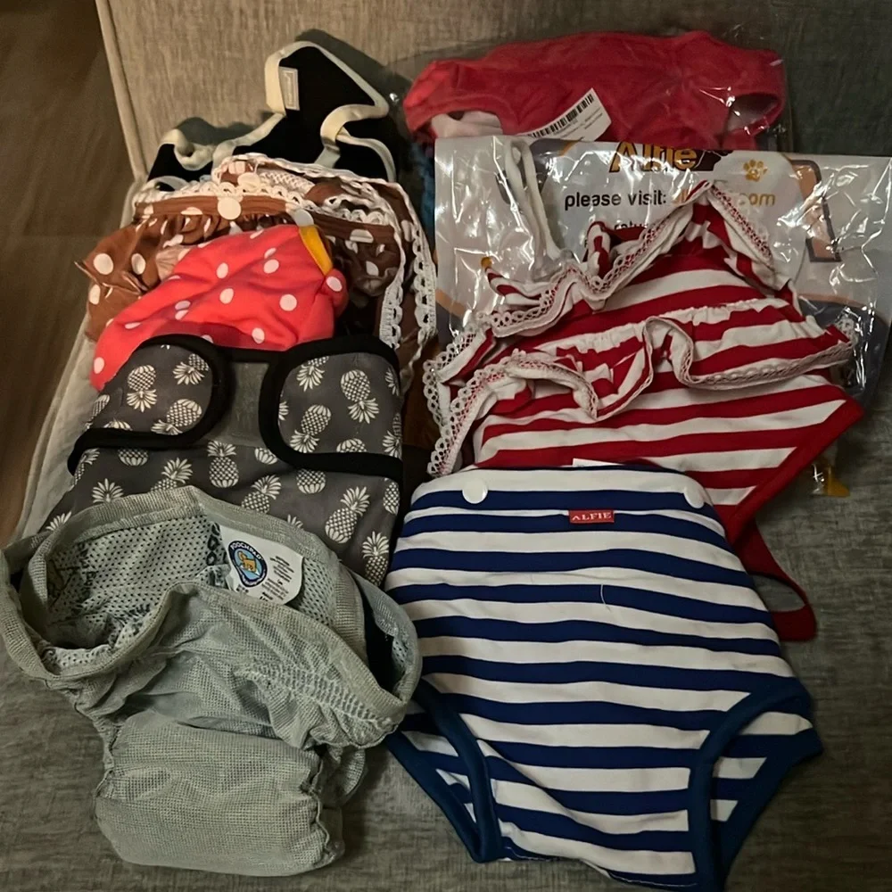 Small Dog Washable/Reusable Diaper Coverup
